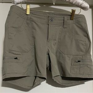 Kuhl Women’s Size 4 Outdoors Hiking Athletic Shorts Khaki